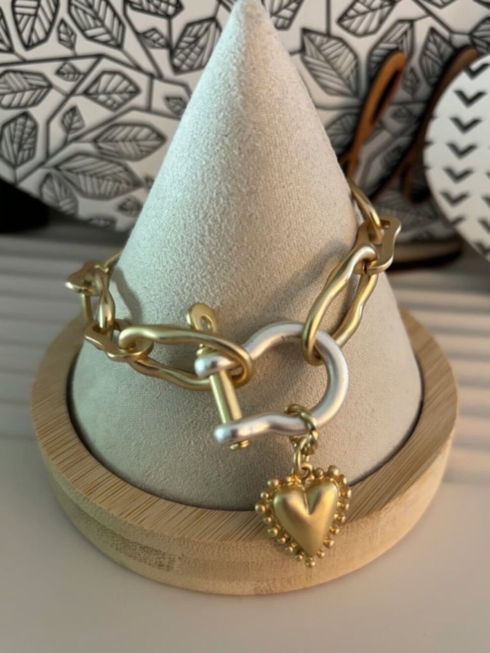 Matte Mixed Metal Horse Bit Chain Bracelet with Heart Charm